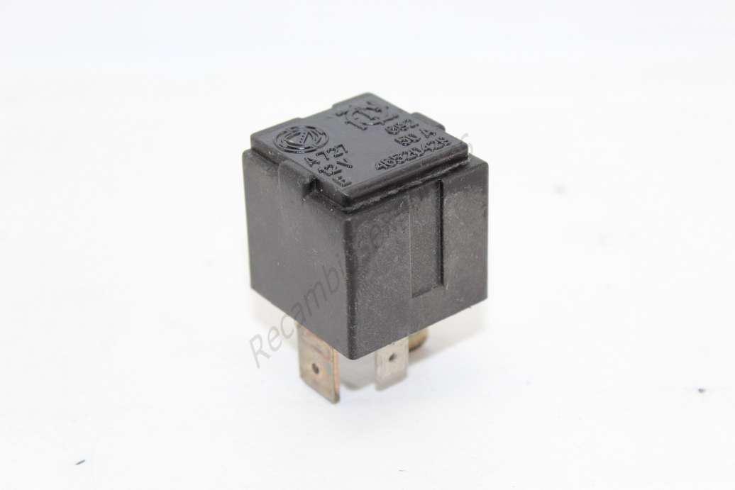 Relé Fiat Lancia Alfa Romeo 46520429 A 727 - foto 1