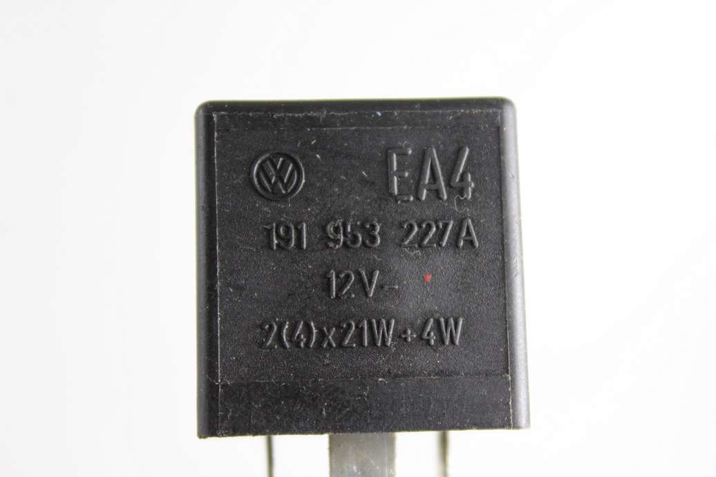 Relé de intermitentes 21 VW Volkswagen Golf Jetta Passat 191953227A 191 953 227A - foto 2