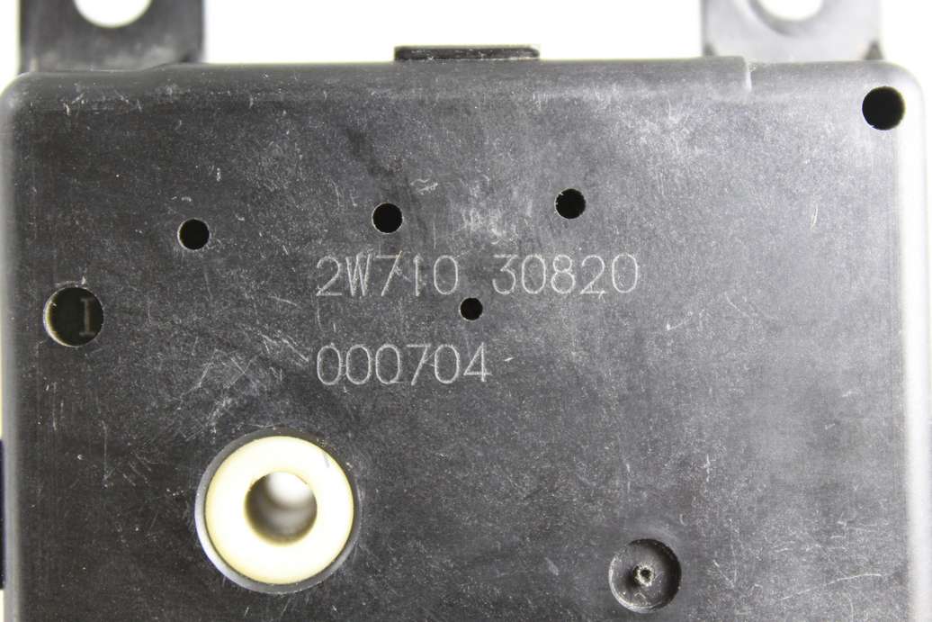 Servomotor de calefacción Nissan Maxima 2W71030820 2W710 30820 000704 - foto 2