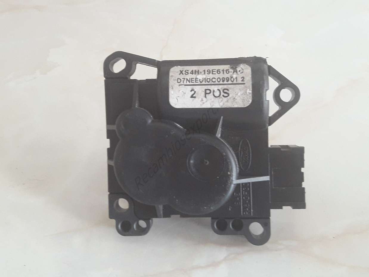Stellmotor Heizung XS4H-19E616-AD XS4H19E616AD Ford Focus - foto 1