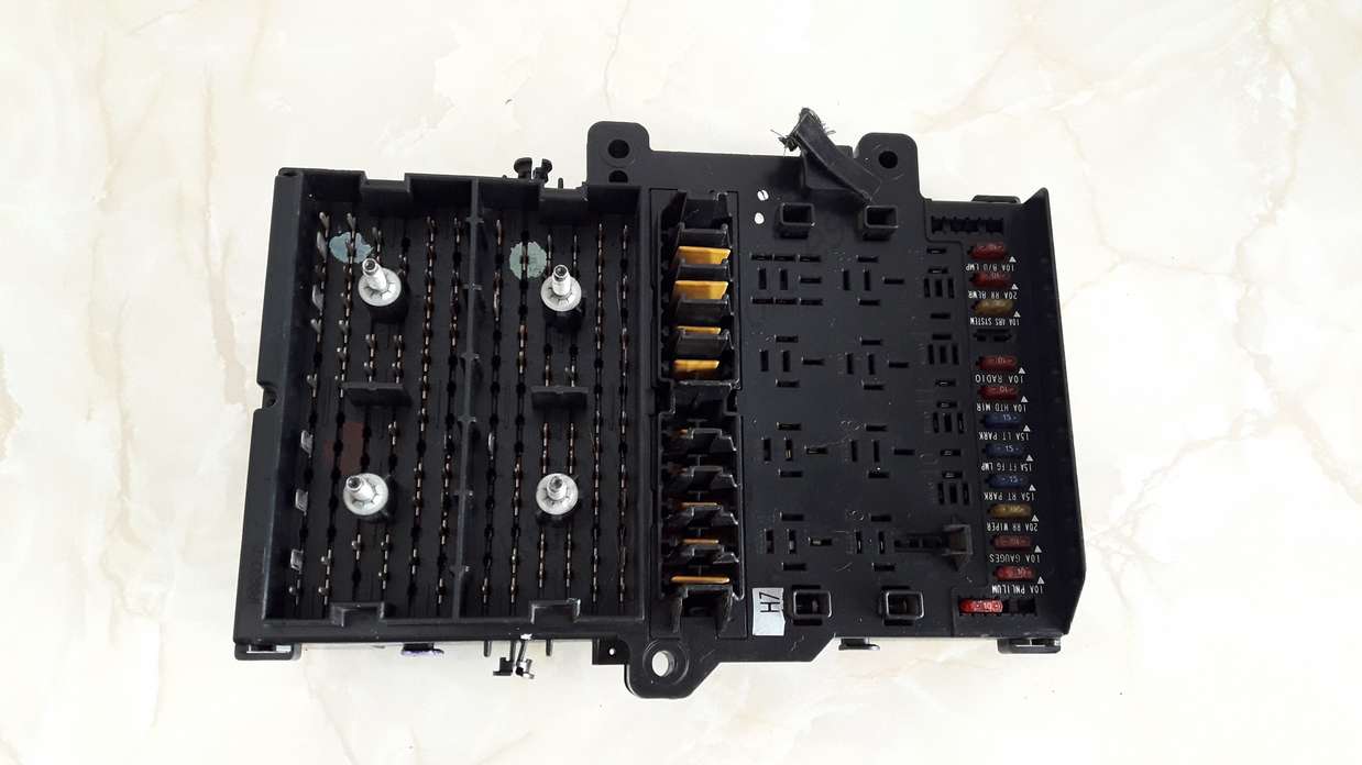 BCM Caja fusibles Chrysler Voyager P04707785AB 04707785AB - foto 1