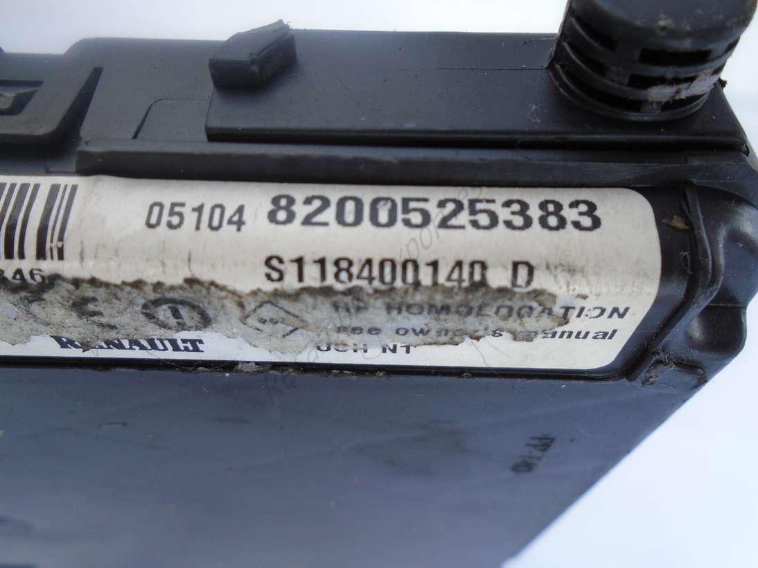 BSI Caja de fusibles 8200525383 S118400140D S118400140 D - foto 2