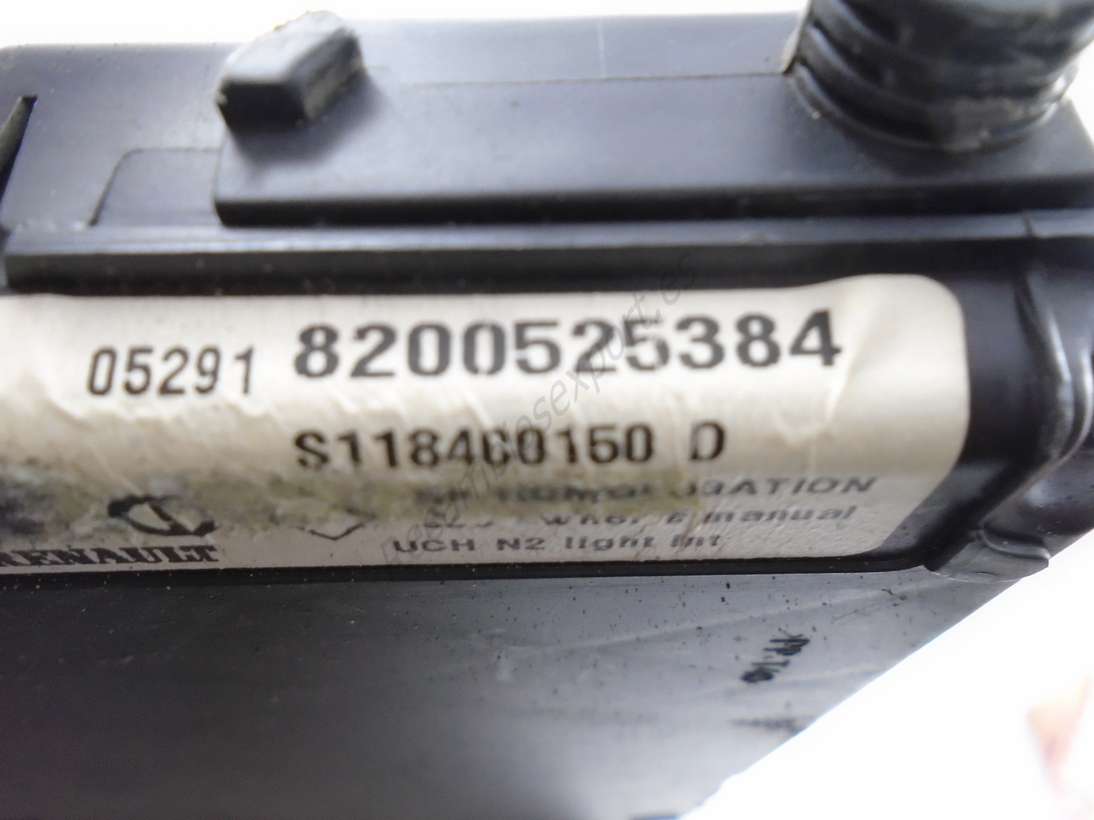 BSI caja de Fusibles Renault 8200525384 Siemens S118400150D S118400220 D - foto 2
