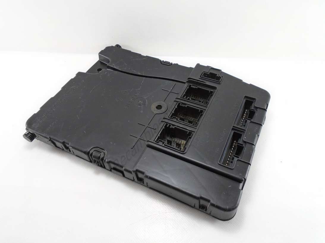 BSI caja de Fusibles Renault Scenic 2 Megane  8200306434 Siemens S118400220C S118400220 C - foto 1