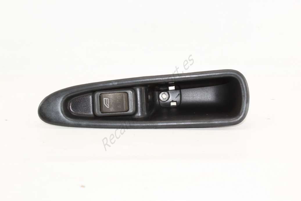 Botonera de elevalunas Volvo V40 S40 LK 03458021 03 4580 21 - foto 1