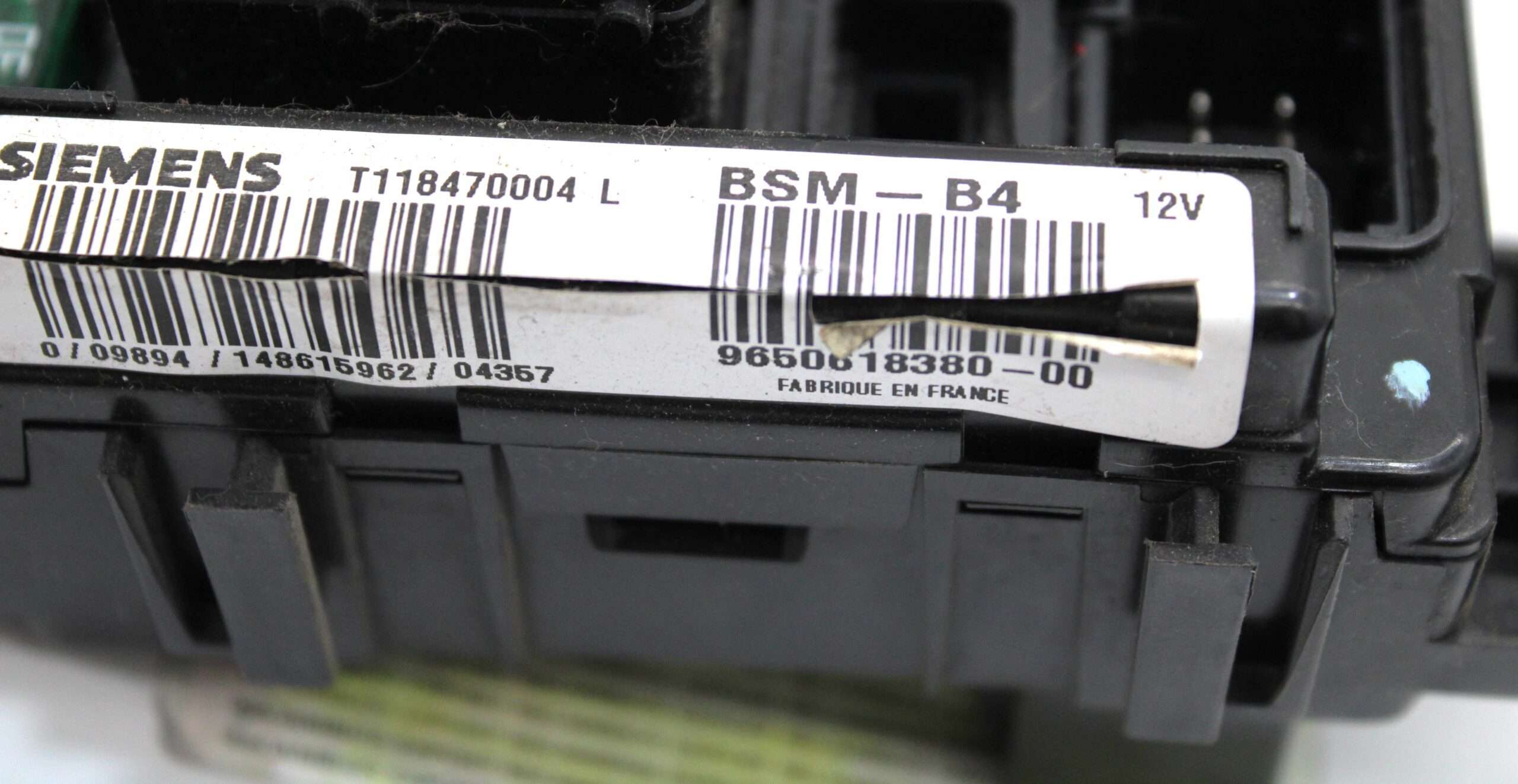 Caja de Fusibles BSM-B4 Peugeot Citroen - foto 2