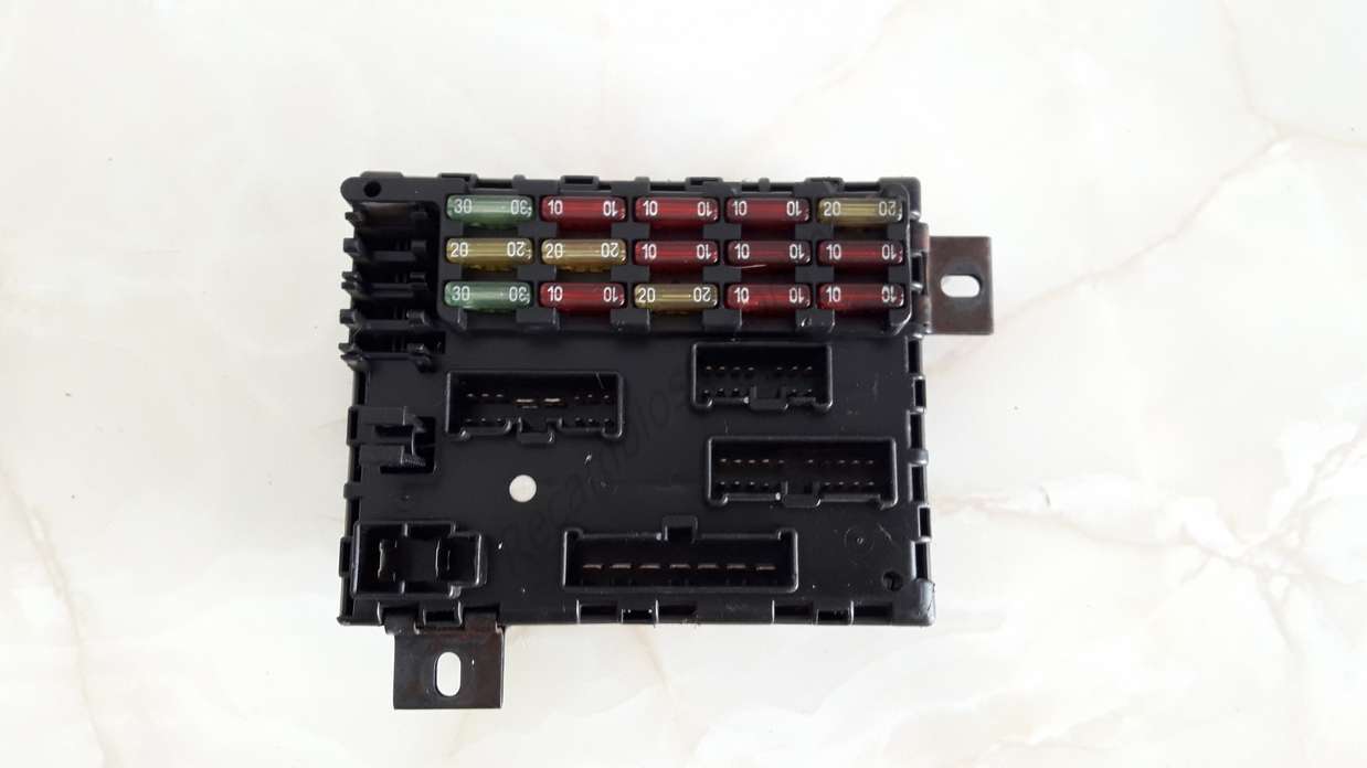 Caja de fusibles Fiat Bravo Brava 46533391A223 46533391 A223 - foto 1