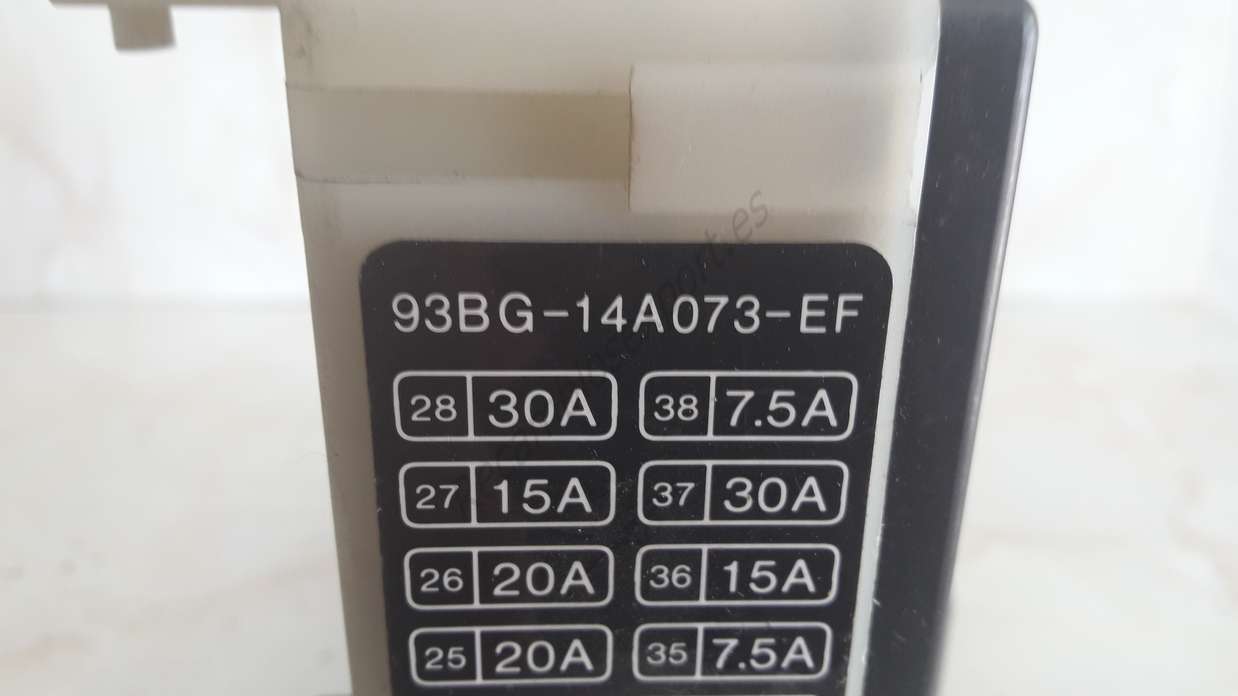 Caja de fusibles Ford Mondeo 93BG14A073EF 93BG-14A073-EF - foto 2
