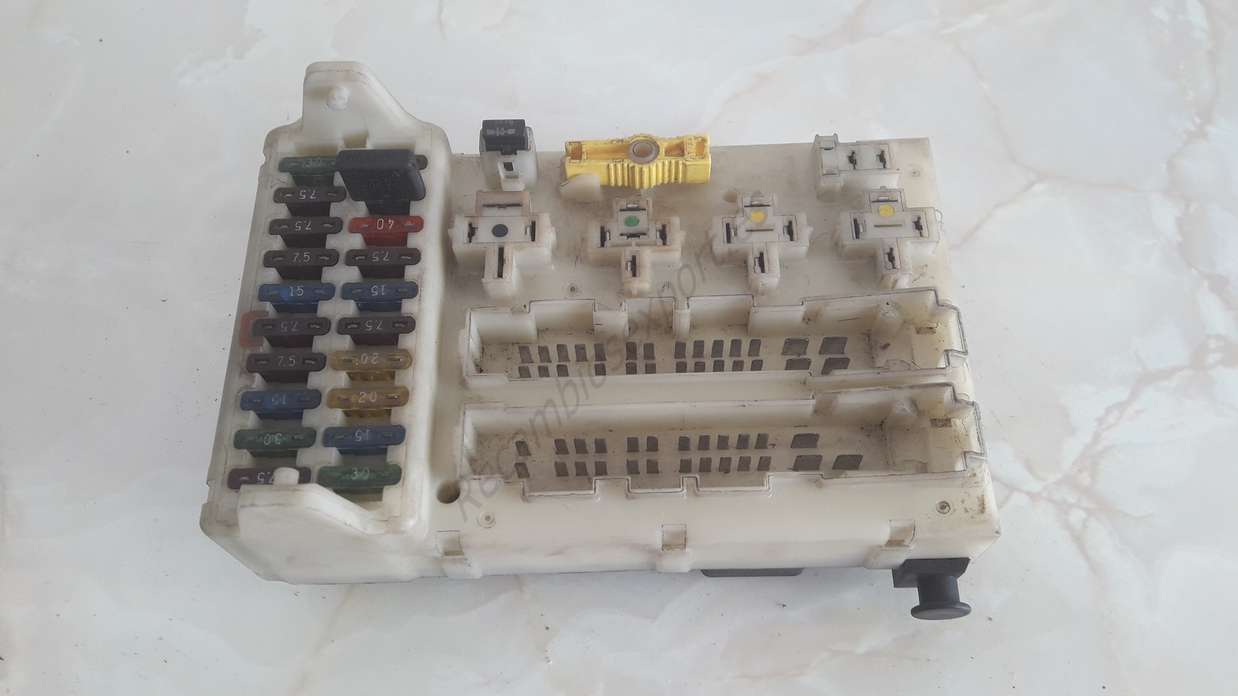 Caja de fusibles Ford Mondeo 93BG14A073EF 93BG-14A073-EF - foto 1