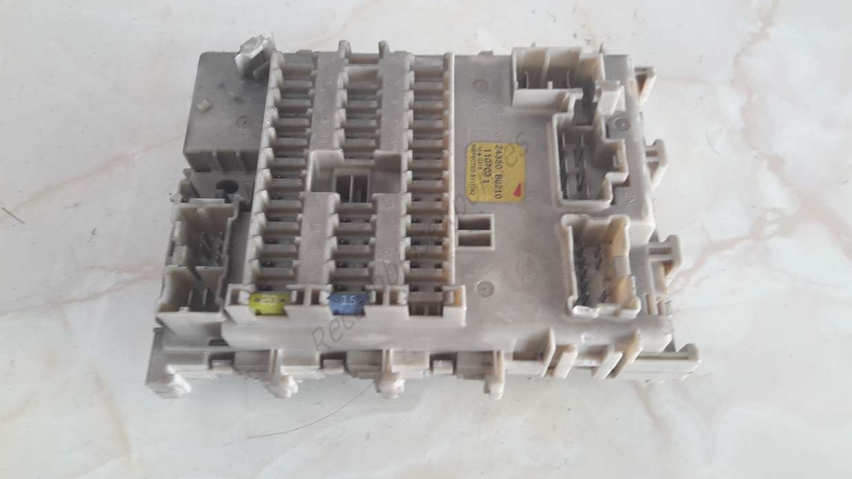 Caja de fusibles Nissan ALmera 24350BU210 24350 BU210 - foto 1
