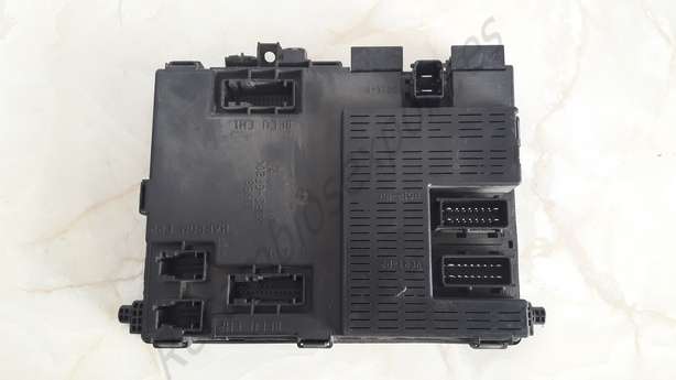 Caja de fusibles Peugeot Citroen 9649053680 73008512 CN2 - foto 1