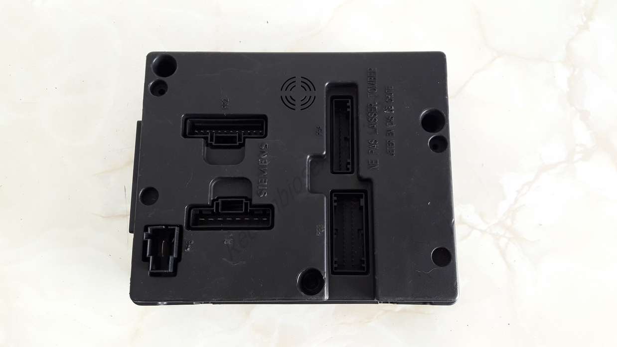 Caja de fusibles Renault Megane Scenic 7703297929 SIEMENS S108502300B S108502300 B - foto 1