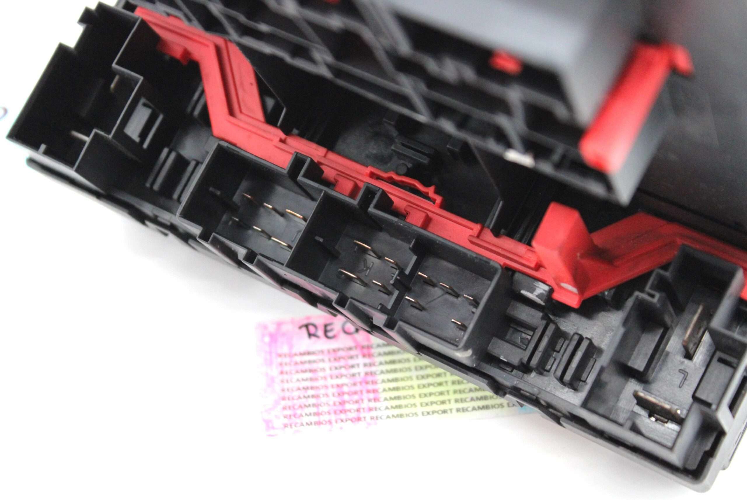 Caja de Fusibles Volkswagen Audi Seat Skoda - foto 3