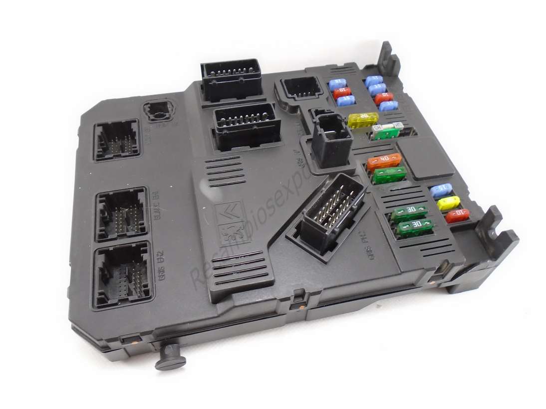 Caja de fusibles peugeot citroen 9653667680 siemens s118085220e s118085220 e bsi e02-00 - foto 1