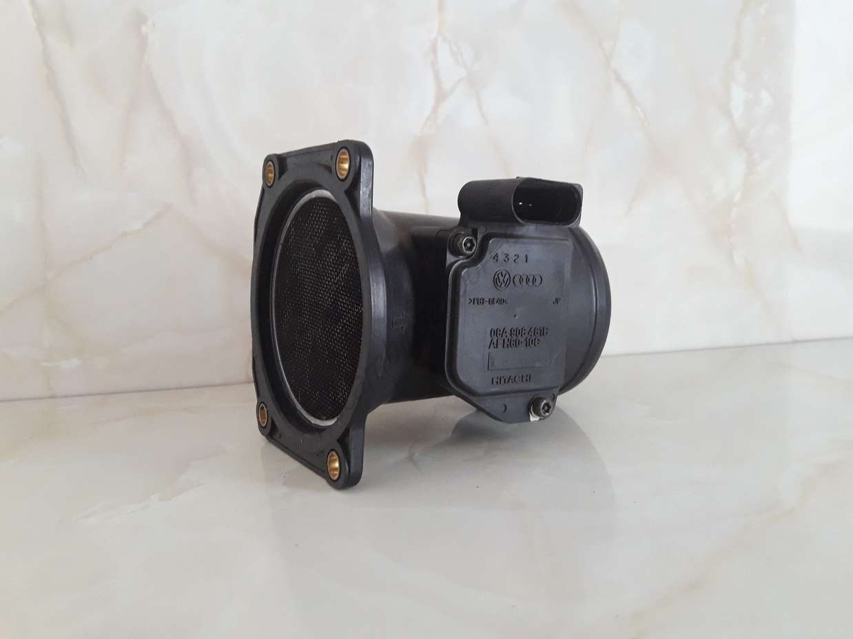 Caudalimetro Audi VW Seat Skoda 06A906461B 06A 906 461B 1J0129547B 1J0 129 547 B - foto 1