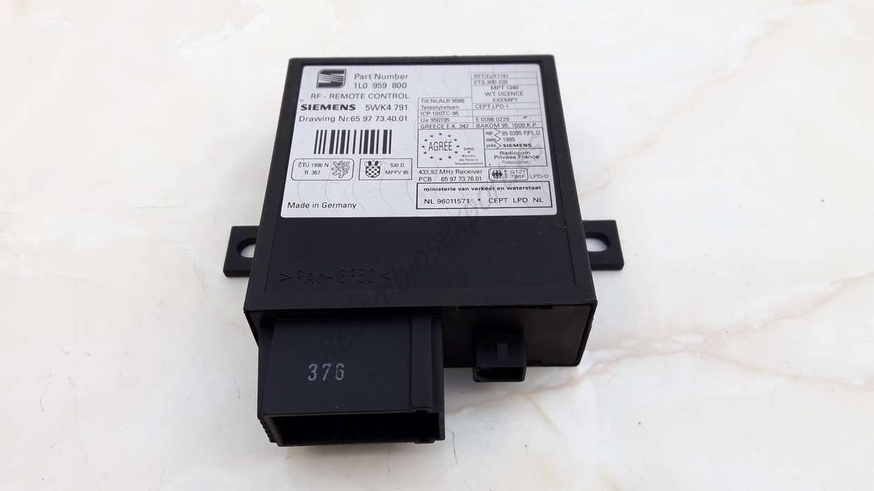 Centralita Cierre Seat Ibiza Cordoba 1L0959800 1L0 959 800 5WK4791 5WK4 791 1LO959800 - foto 1