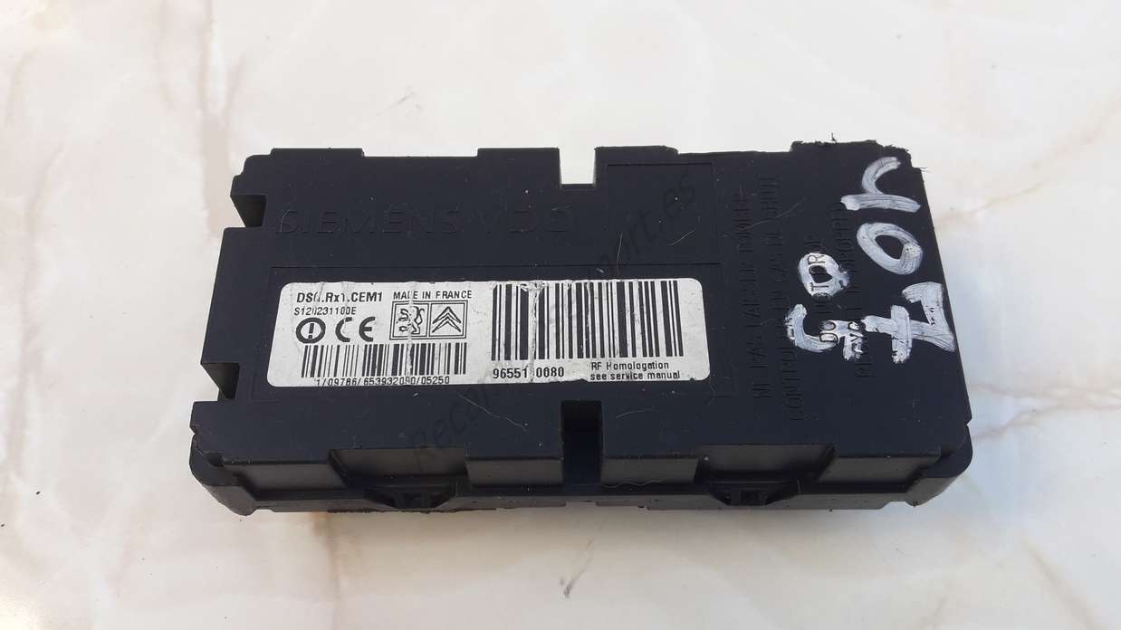 Centralita Peugeot 407 Citroen C5 II S120231100E 9655140080 - foto 1