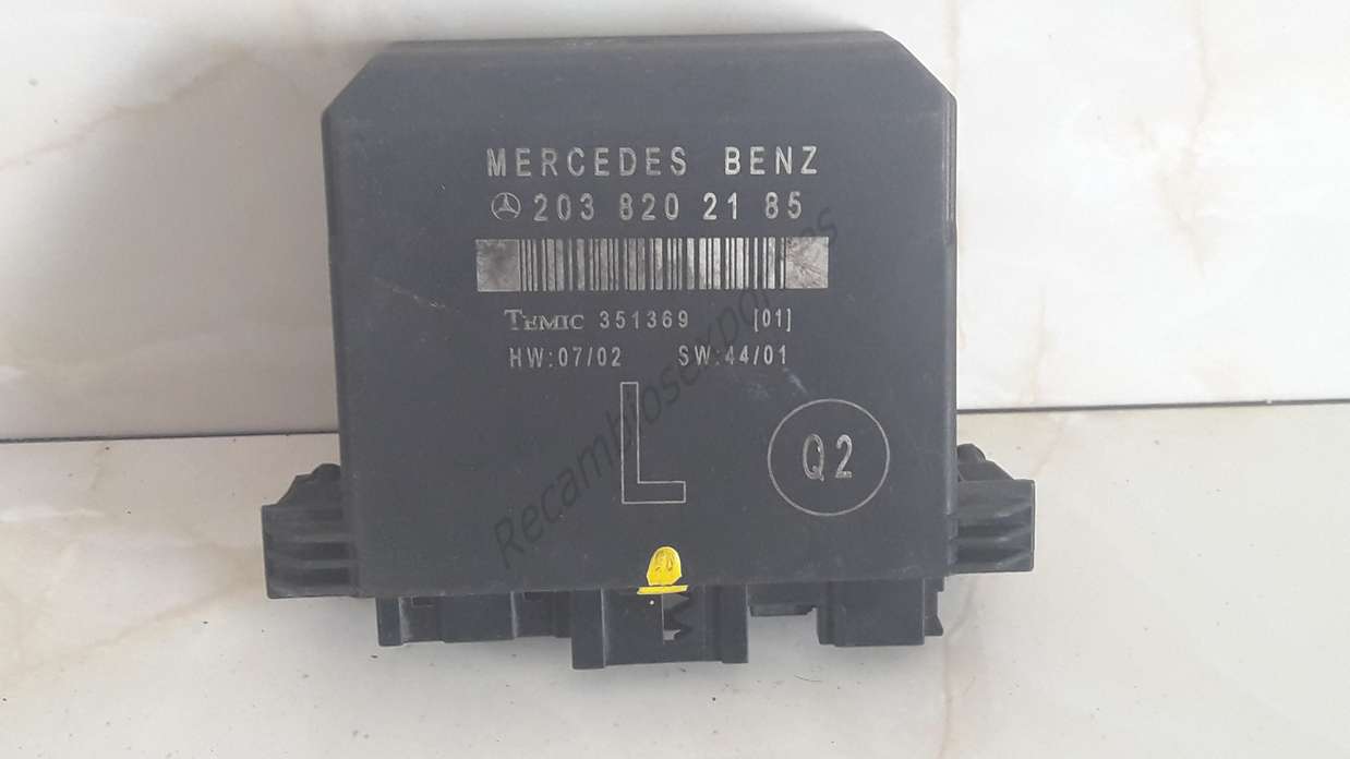 Centralita Puerta Mercedes W203 2038202185  203 820 21 85 TEMIC 351369 - foto 1