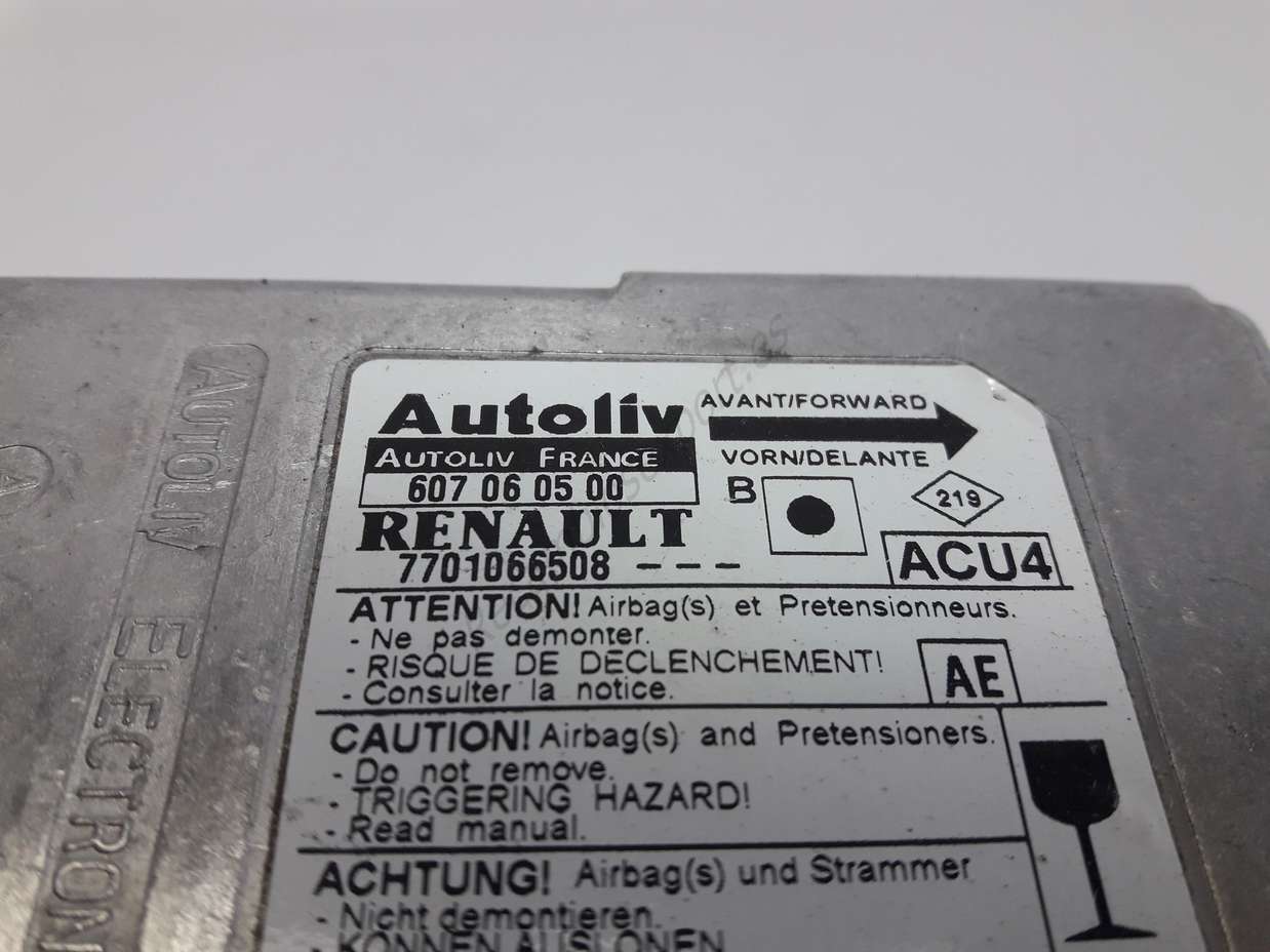 Centralita de airbag Renault Megane 7701066508 Autoliv 607060500 607 06 05 00 ACU4 AE - foto 2