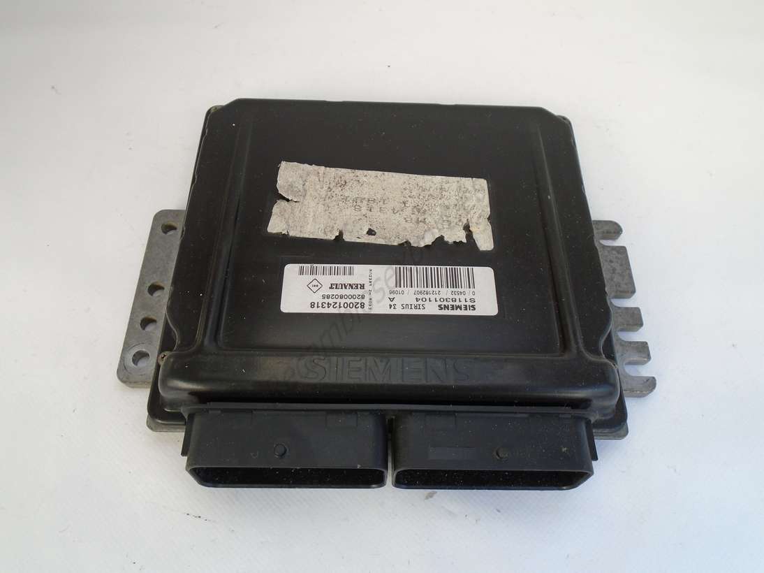 Centralita Renault Scenic sirius 34 S118301104 A sirius34 S118301104A 8200124318 8200080285 - foto 1