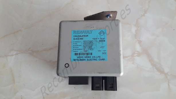 Centralita Servo direcion Renault Clio 8200336827 Mitsubishi Q1T17872M1 - foto 1