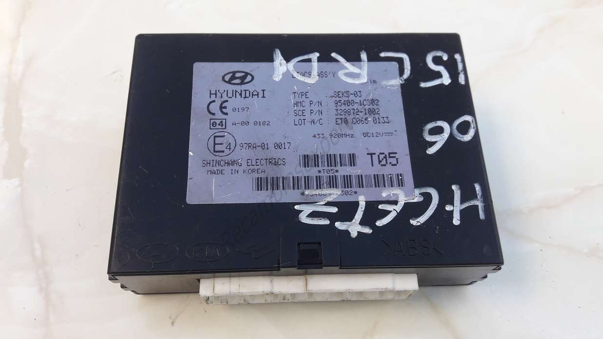 Centralita control Hyundai Getz 97RA010017 97RA-01 0017 954001c302 329872-1002 - foto 1