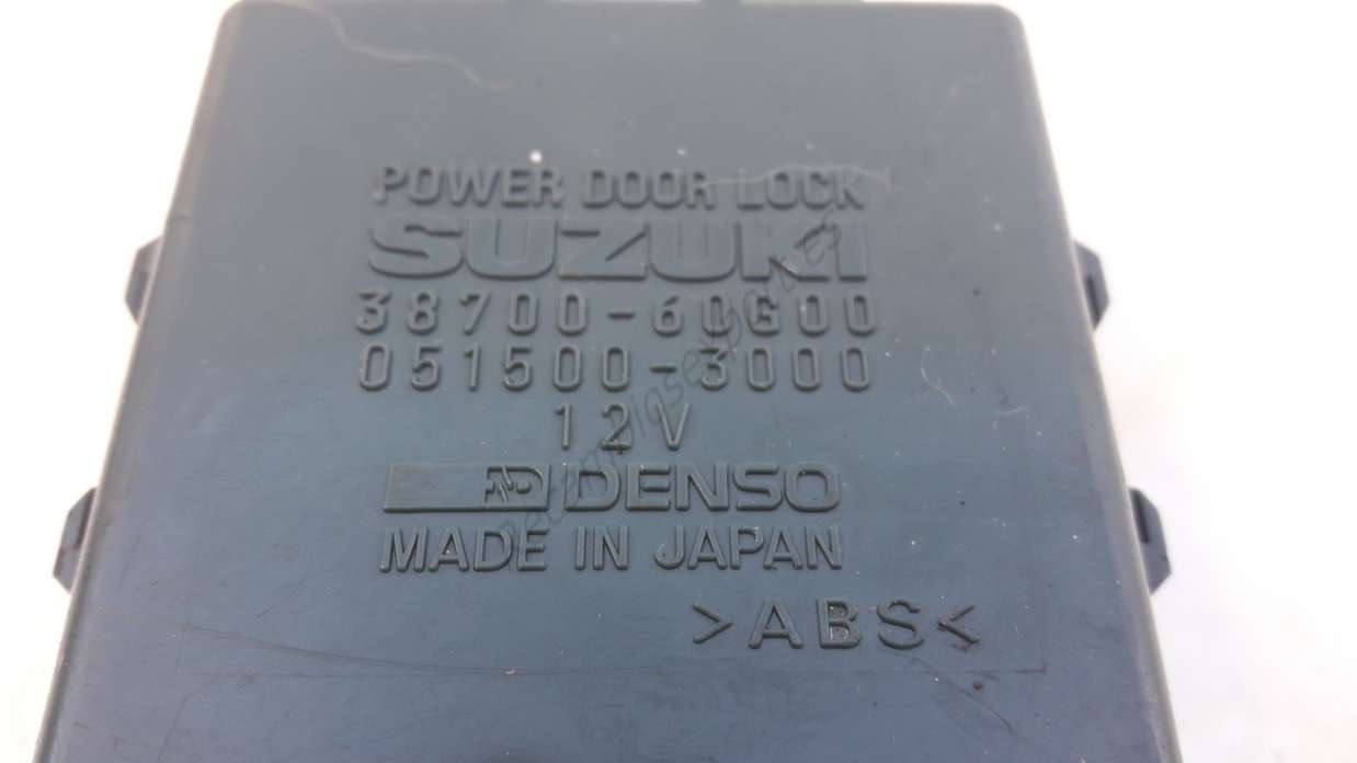 Centralita de cierre Suzuki Baleno 3870060G00 38700 60G00 DENSO 0515003000 051500 3000 - foto 2