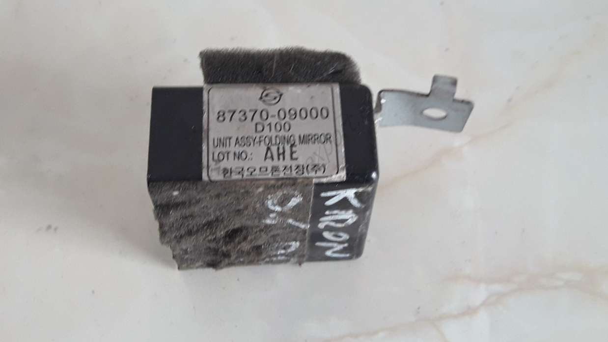 Centralita de espejo Ssangyong Kiron  8737009000 87370-09000 - foto 1
