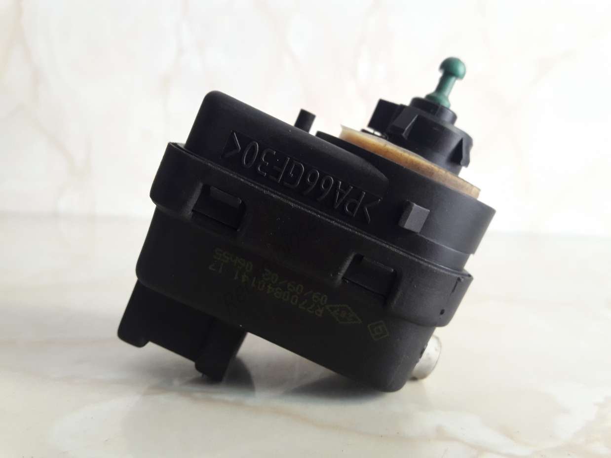 Control de alcance de los faros LWR Renault Laguna R7700840141 - foto 1