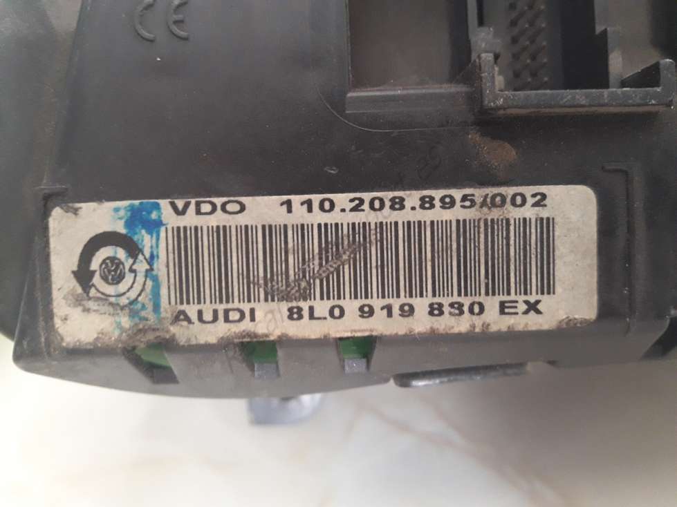 Cuadro Audi A3 8L0919880EX 8L0 919 880 EX VDO 110.208.895002 - foto 2