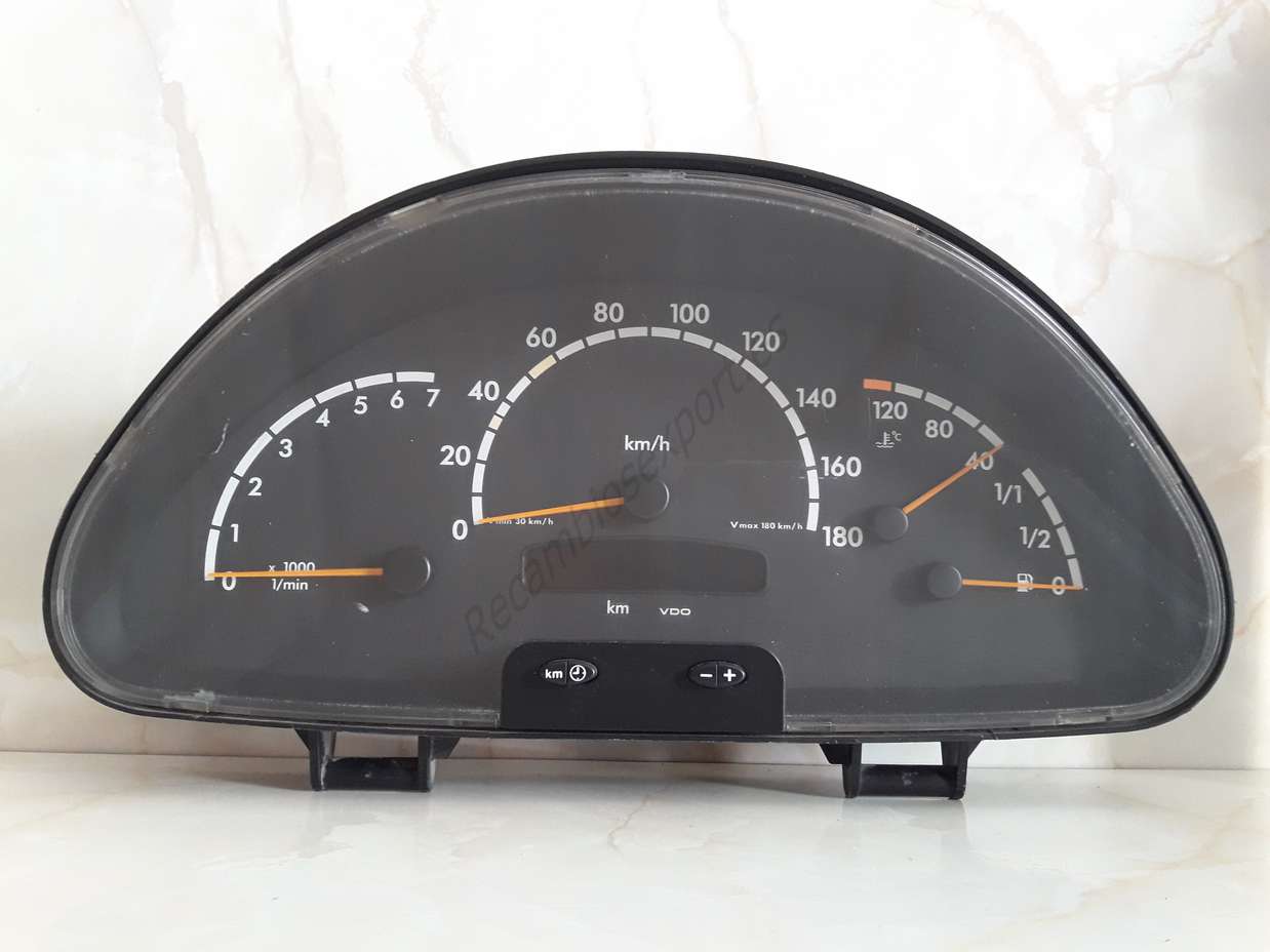 Cuadro Mercedes Sprinter A0014460721 MB A001 446 0721 VDO 110.008.929036 - foto 1