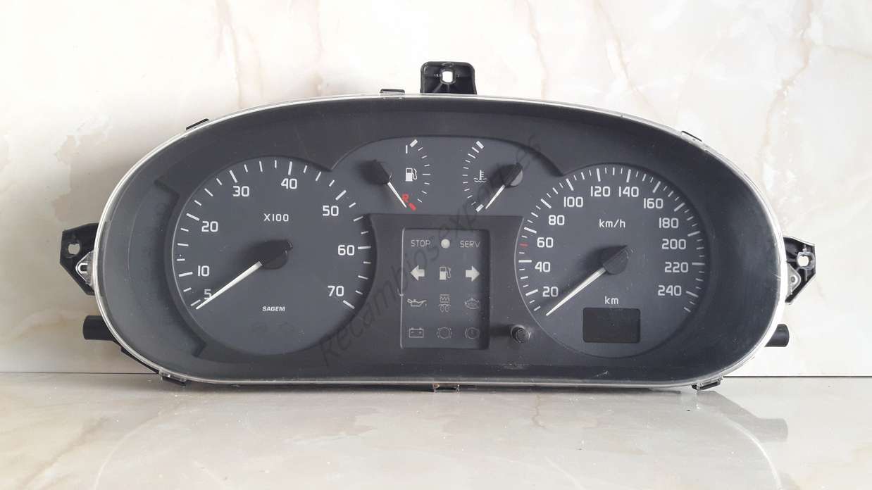 Cuadro de Instrumentos Renault Megane Scenic Clio  P7700427896A P7700427896 A 216506881-1 - foto 1