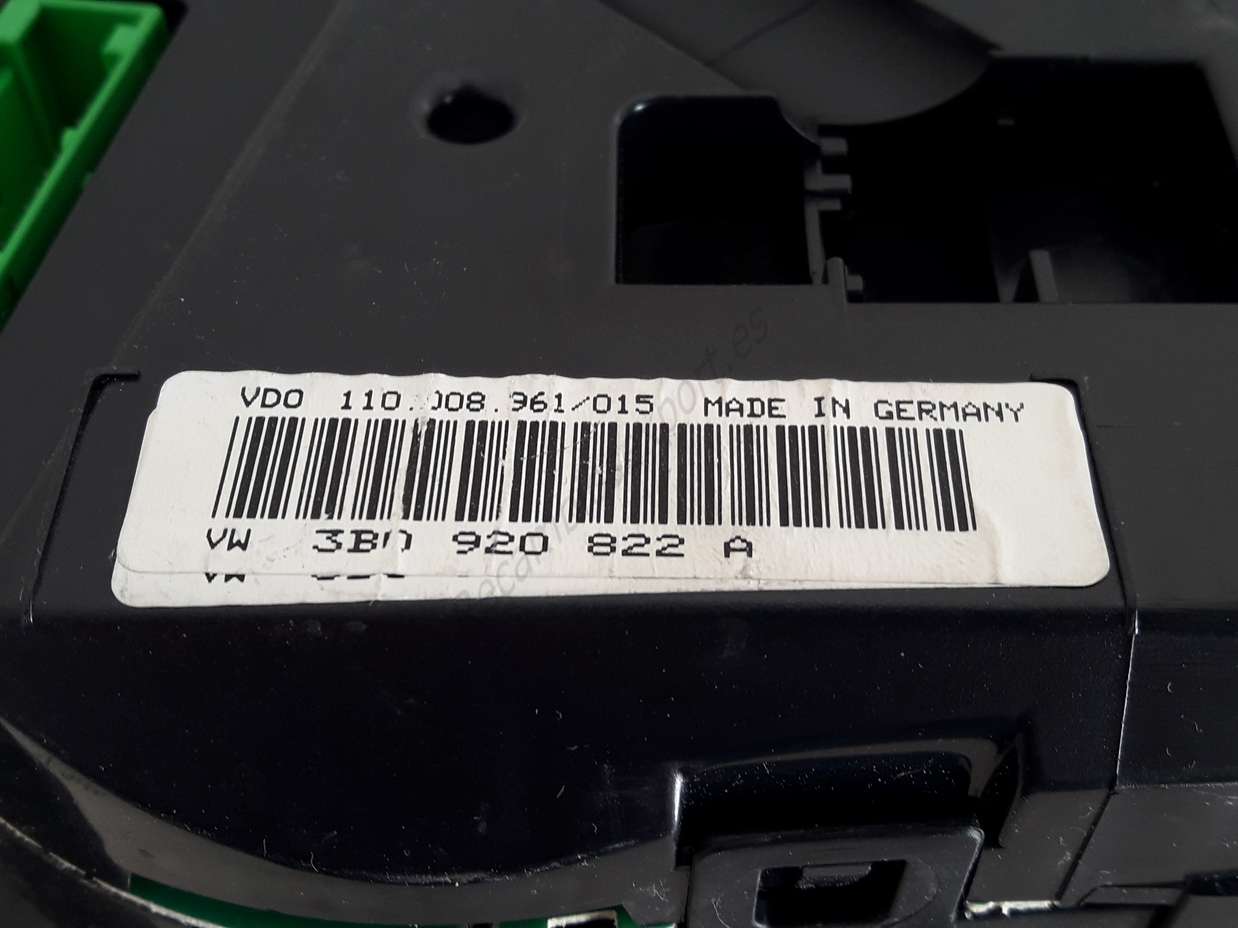 Cuadro de instrumento VW Passat 3B0920822A 3BO920822A 3B0 920 822 A 110008961015 110.008.961015 - foto 2