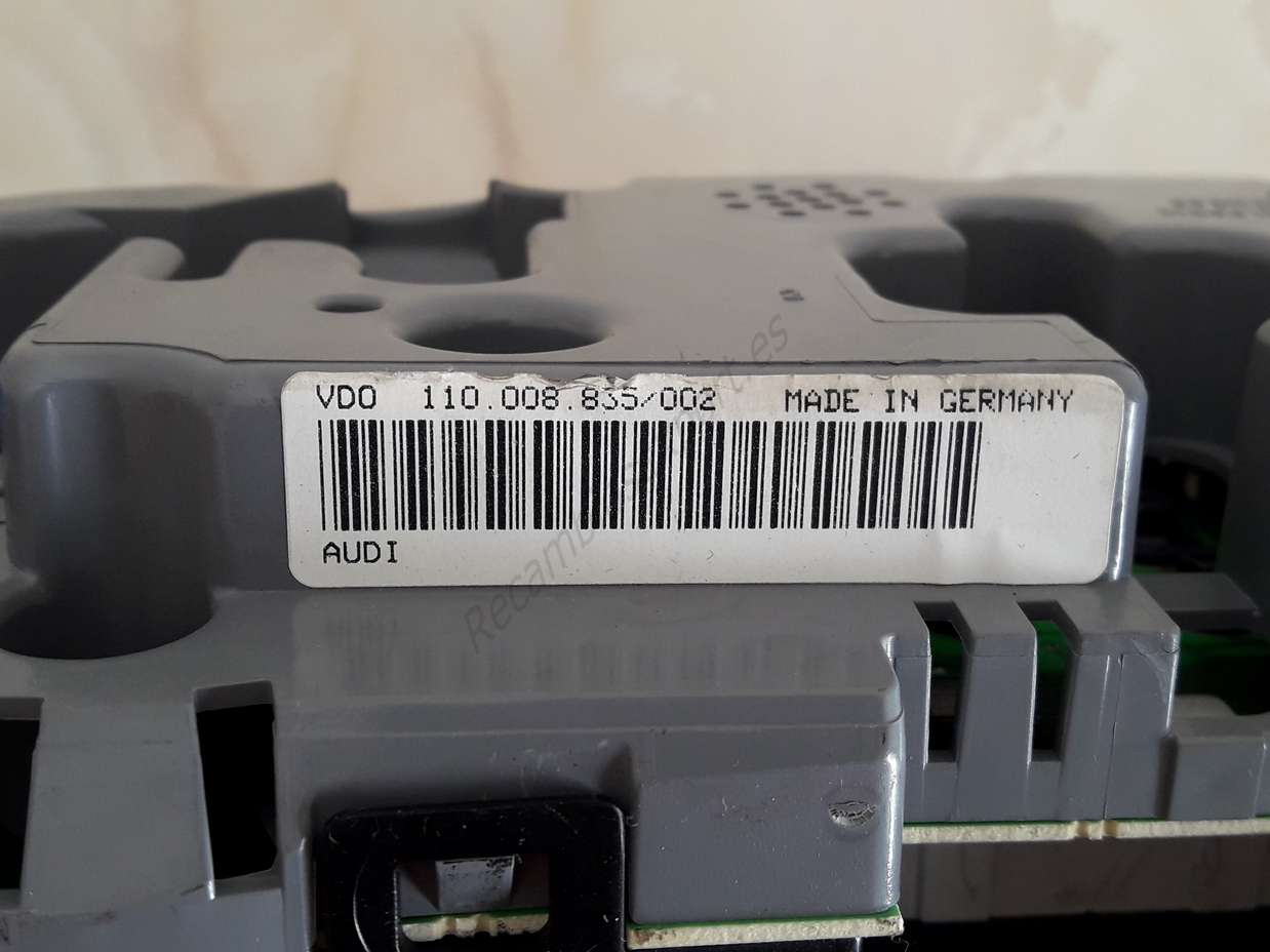 Cuadro de instrumentos Audi A4 8D0919034B 8D0 919 034 B VDO 110.008.835 002 - foto 2