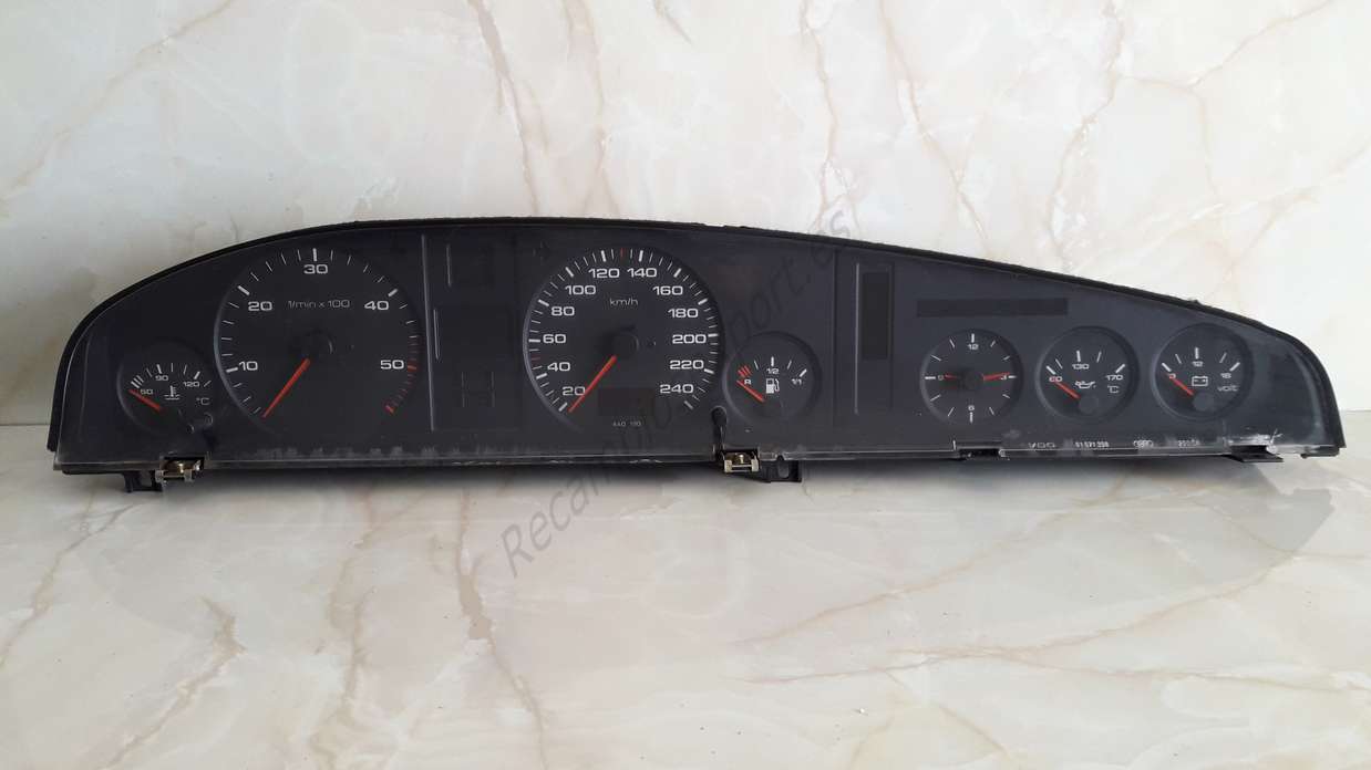 Cuadro de instrumentos Audi A6 4A1919033GG 4A1 919 033 GG VDO 11000867003 110. 008 670 003 110902195007 110. 902. 195 007 - foto 1
