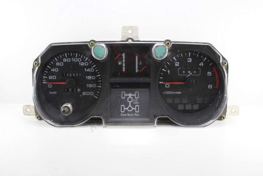 Cuadro de instrumentos Mitsubishi Pajero Montero MR233354 MR23 3354 526350 526-350 - foto 1