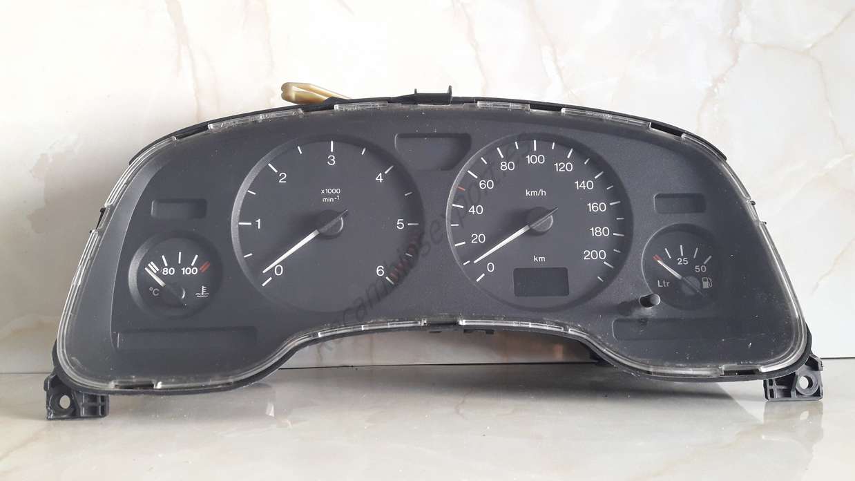 Cuadro de instrumentos Opel Astra 90561451QK 90 561 451 QK  VDO 110008830001  0210982129301 - foto 1