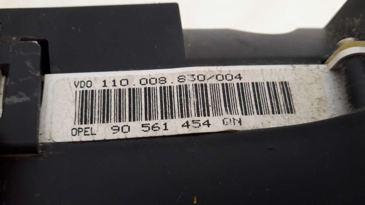 Cuadro de instrumentos Opel Astra G 90561454QN 90561454 QN 90 561 454 QN VDO 110008830004 - foto 2