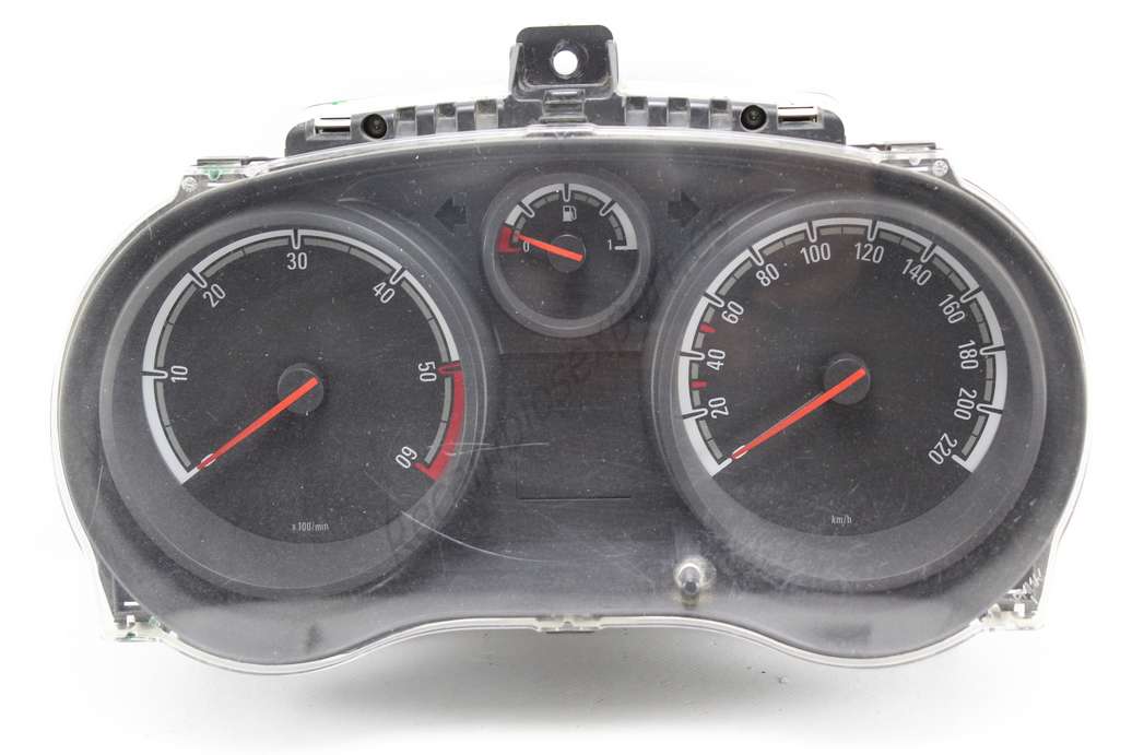 Cuadro de instrumentos Opel Corsa EM PN P0013264261 281202453 28120245-3 - foto 1