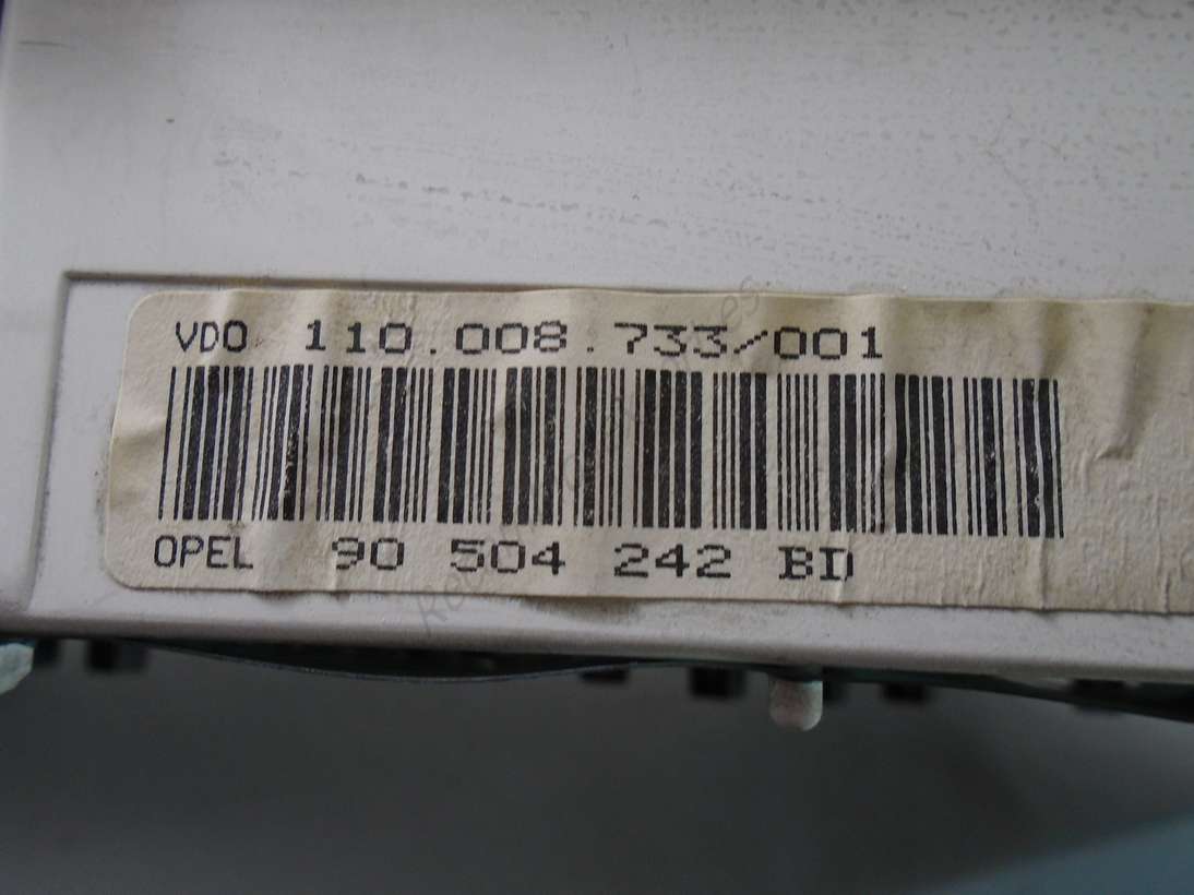Cuadro de instrumentos Opel Vectra 90504242BD 90 504 242 BD 90504242 VDO 110008733001 110 008 733 001 SIEMENS 5WK7447 5WK7 447 - foto 3