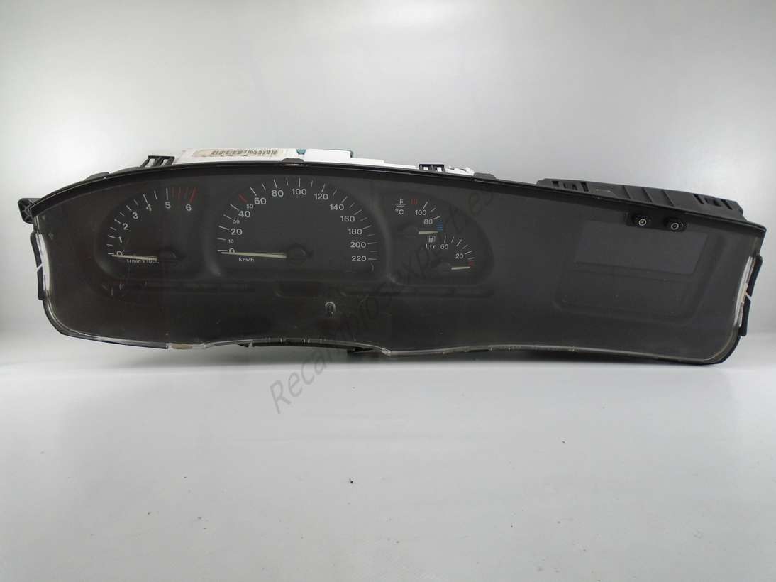 Cuadro de instrumentos Opel Vectra 90504242BD 90 504 242 BD 90504242 VDO 110008733001 110 008 733 001 SIEMENS 5WK7447 5WK7 447 - foto 1