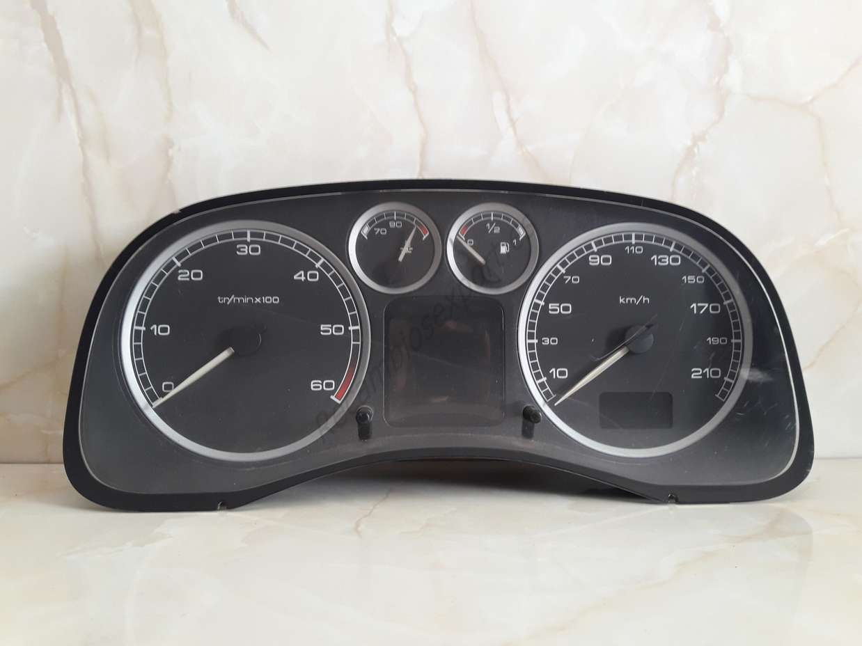 Cuadro de instrumentos Peugeot 307 P9636708880 C 03 P9636708880C P9636708880C03 - foto 1