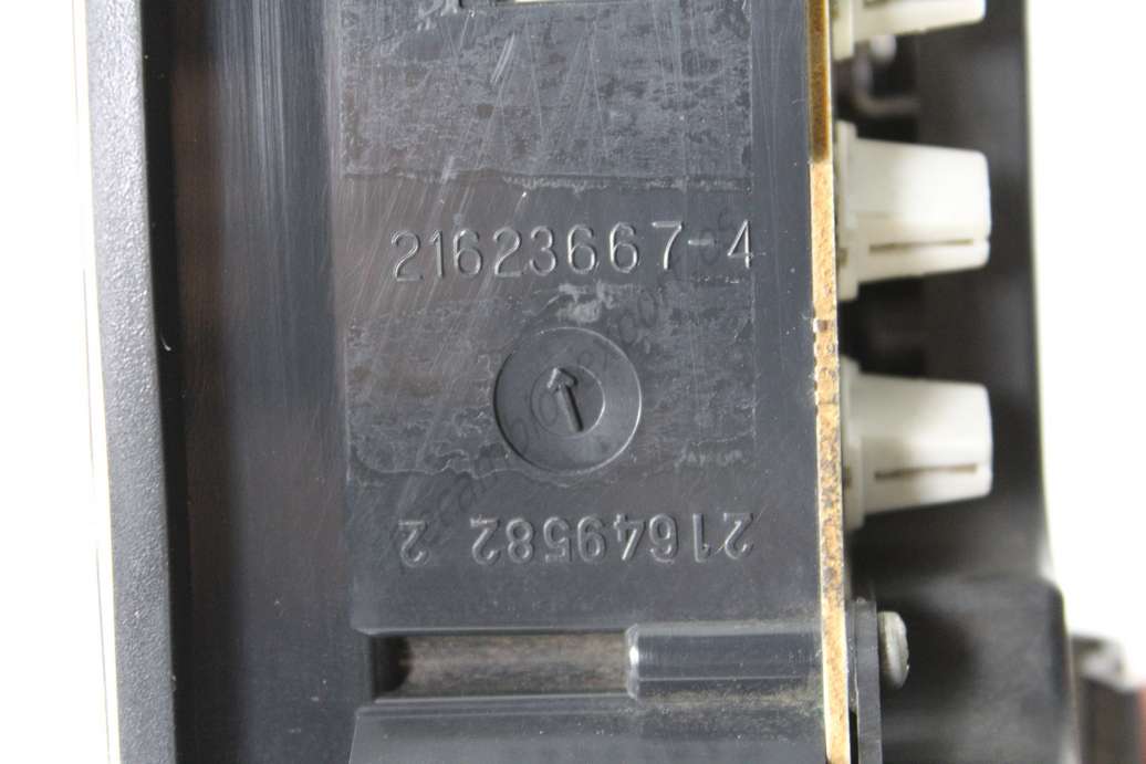 Cuadro de instrumentos Renault Laguna 216236674 21623667-4 216495822 21649582 2 - foto 2