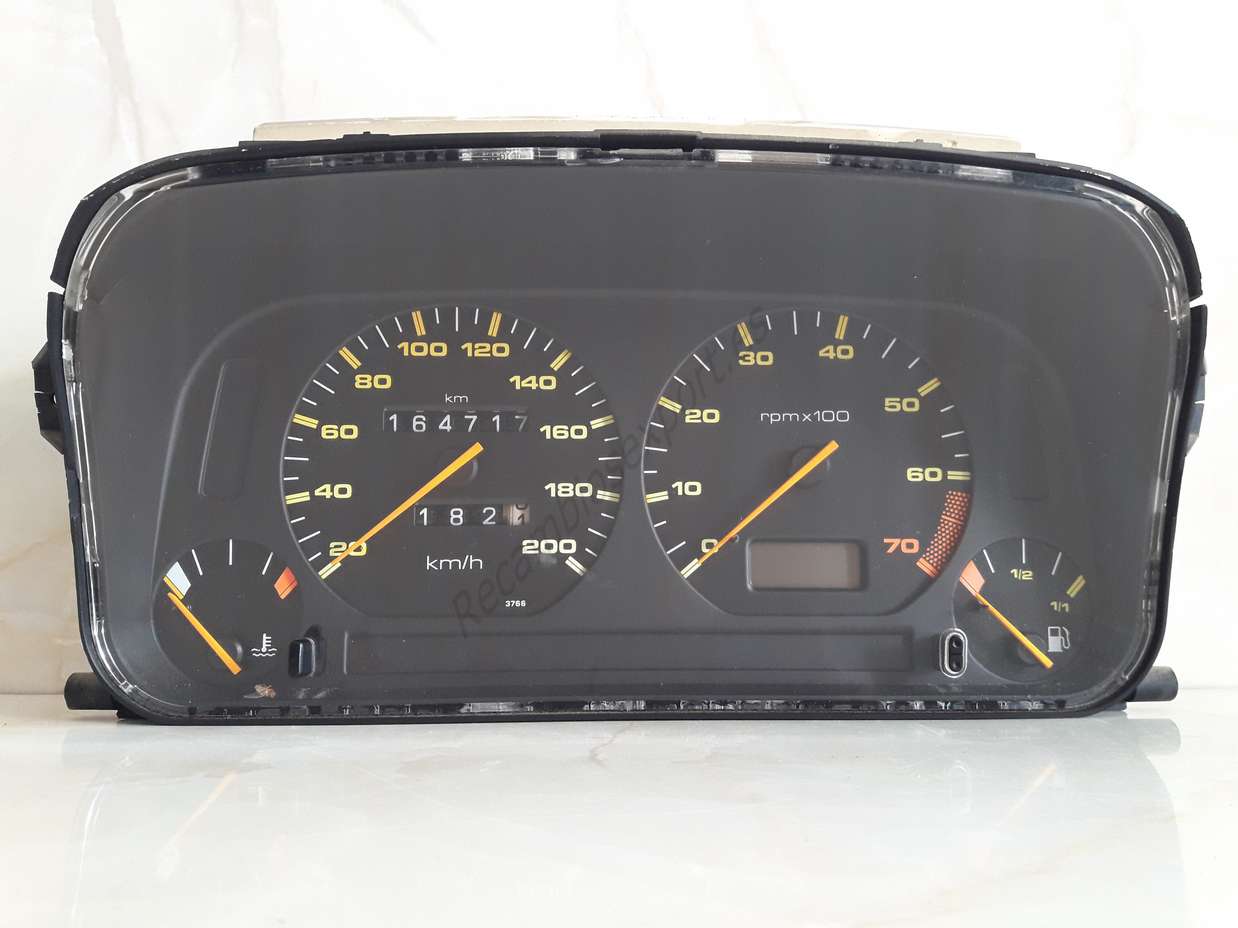 Cuadro de instrumentos Seat Ibiza 919033CS06L 919 033C S06L VDO 110008680001 - foto 1