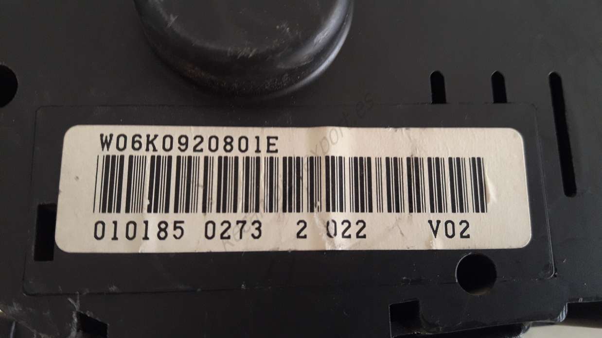 Cuadro de instrumentos Seat Ibiza III W06K0920801E VDO 110008924028 - foto 3