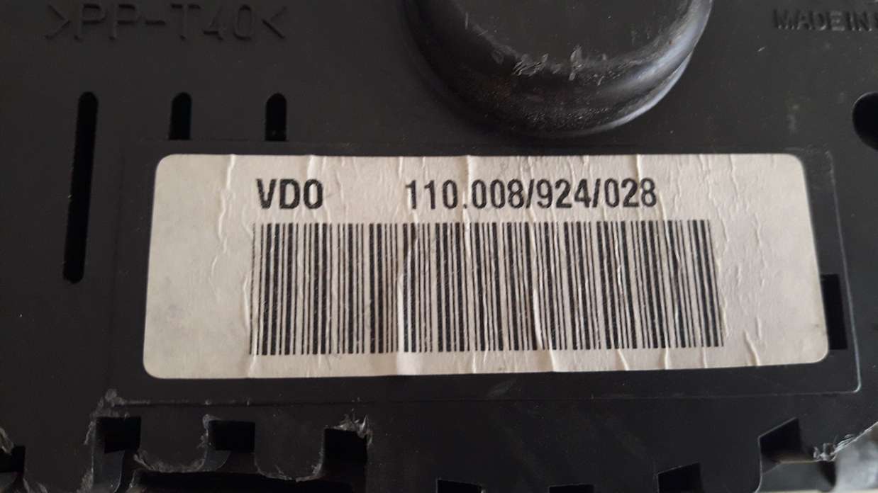Cuadro de instrumentos Seat Ibiza III W06K0920801E VDO 110008924028 - foto 2
