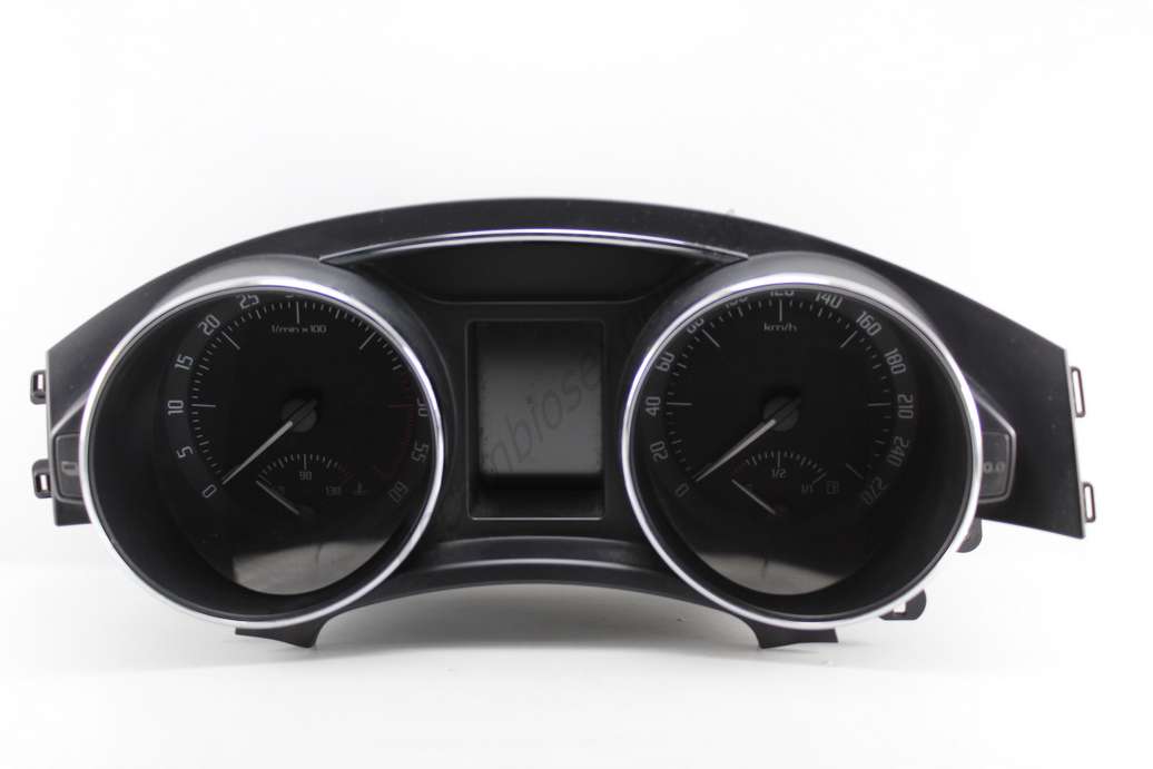 Cuadro de instrumentos Skoda Superb 3T1920841D 3T1920 841D - foto 1
