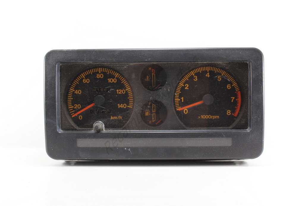 Cuadro de instrumentos Suzuki Samurai 3410050C71 34100-50C71 3410071A1 34100-71A1 2576004782 257600-4782 OC7 0C7 - foto 1