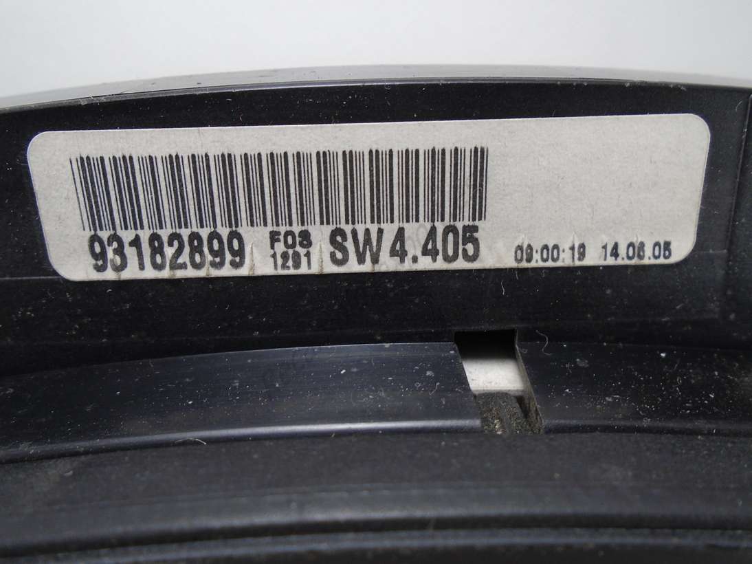 Cuadro instrumentos Opel Astra H Berlina 93182899 - foto 2
