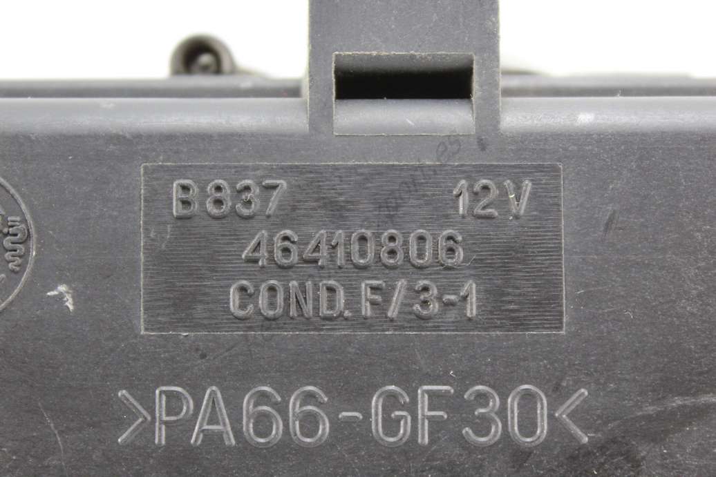 Dispositivo de control aire acondicionado Fiat Punto 176 46410806 - foto 2